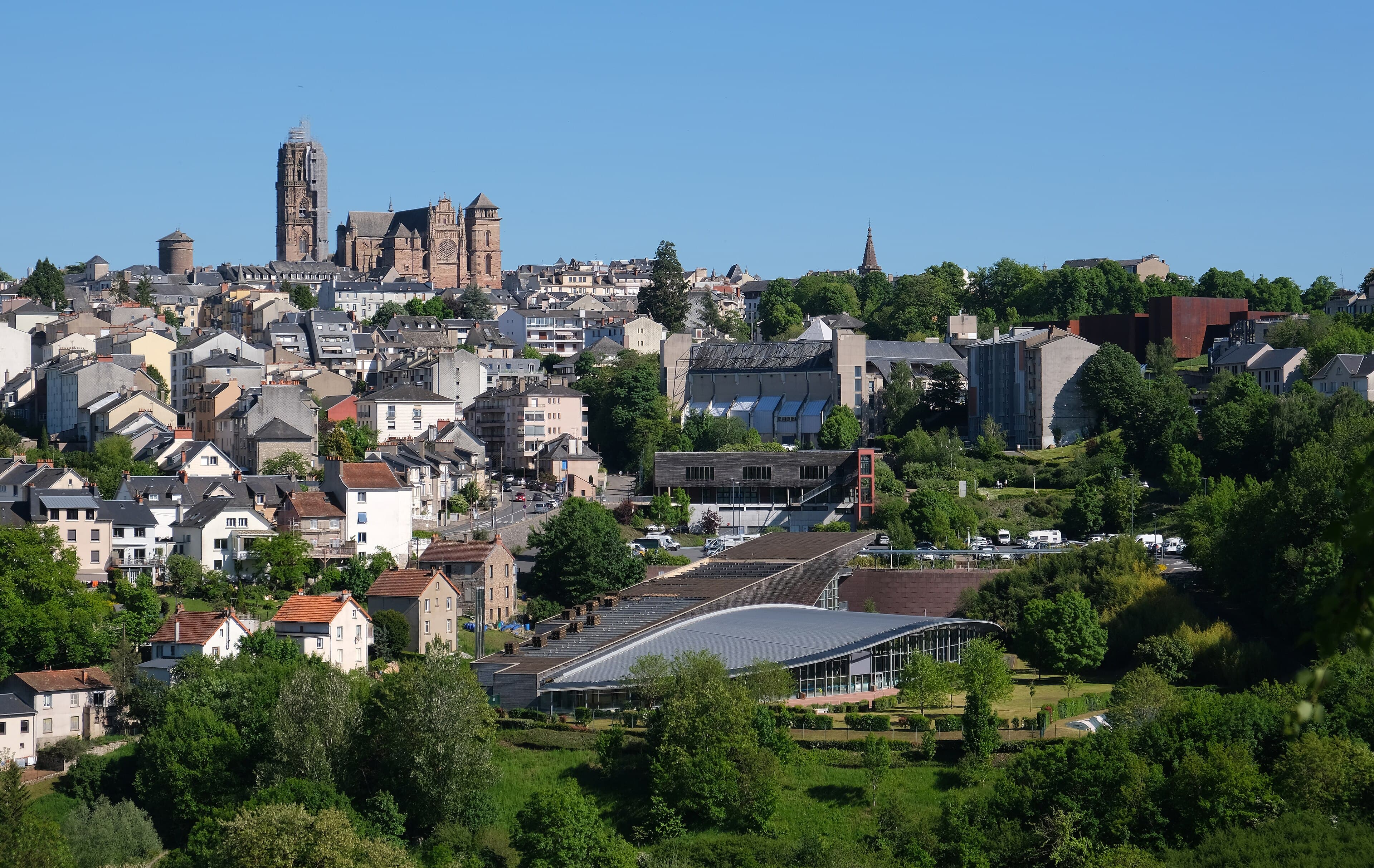 Photographie : Espalion : où habiter et investir dans le neuf