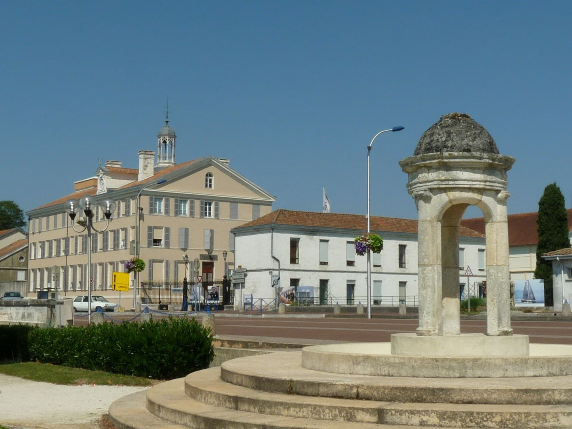 Photographie : Ruelle-sur-Touvre : où habiter et investir dans le neuf